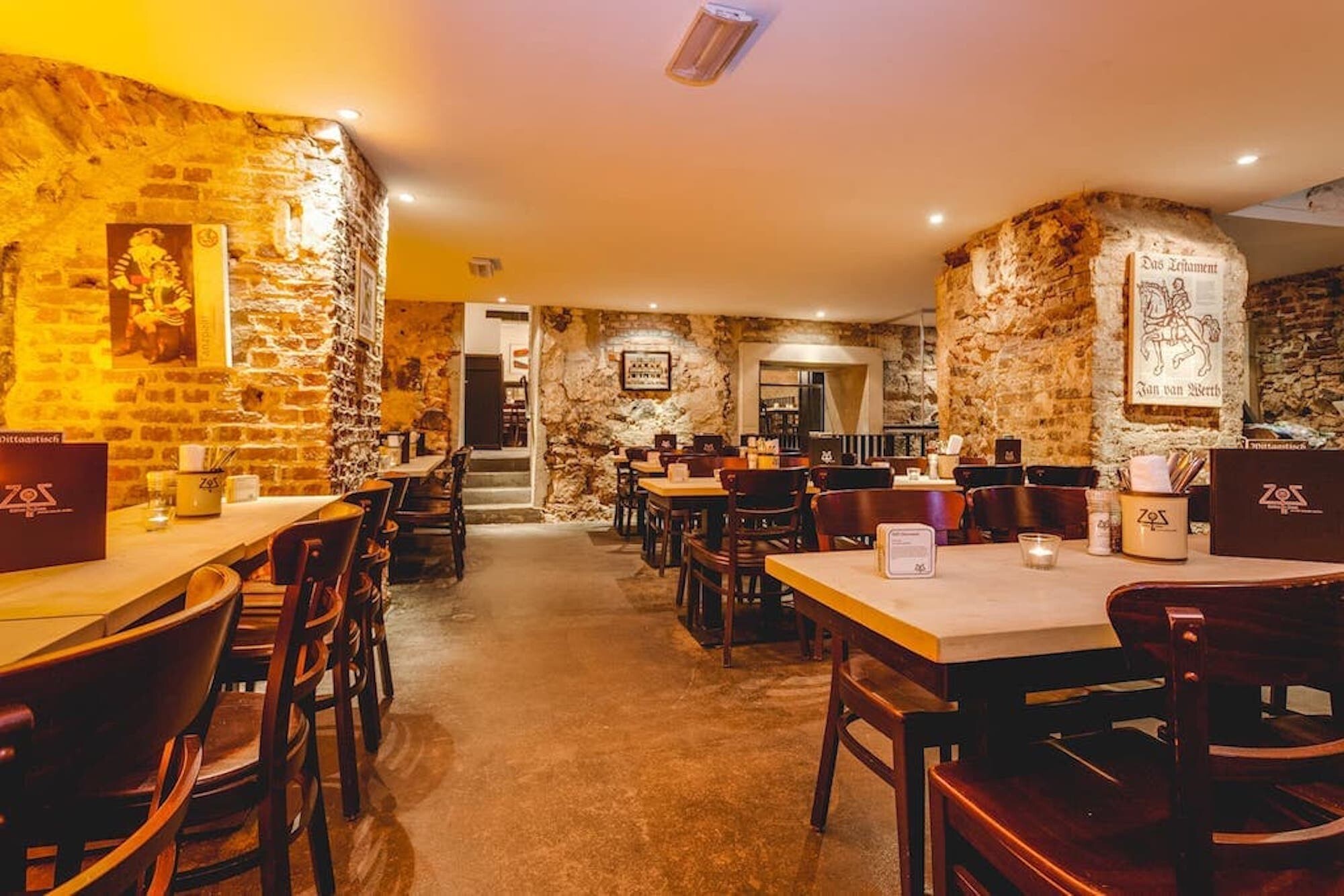 Gilden im Zims | Top Brauhäuser in Köln | Mr. Köln | Foto: Gilden im Zims Gilden im Zims | Top Brauhäuser in Köln | Mr. Köln | Foto: Gilden im Zims