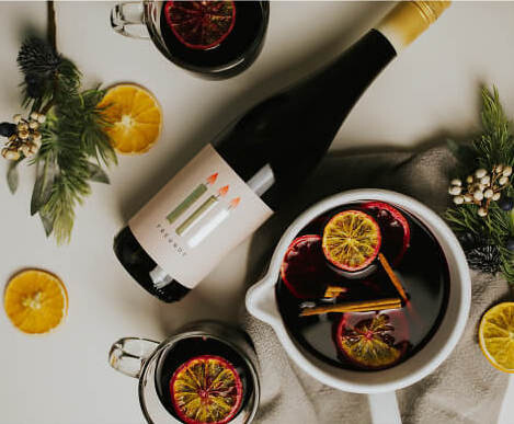 Glühweinwanderung III FREUNDE Weine | Top Orte zum Glühwein trinken in Köln | Mr. Köln | Foto: III FREUNDE Weine Glühweinwanderung III FREUNDE Weine | Top Orte zum Glühwein trinken in Köln | Mr. Köln | Foto: III FREUNDE Weine