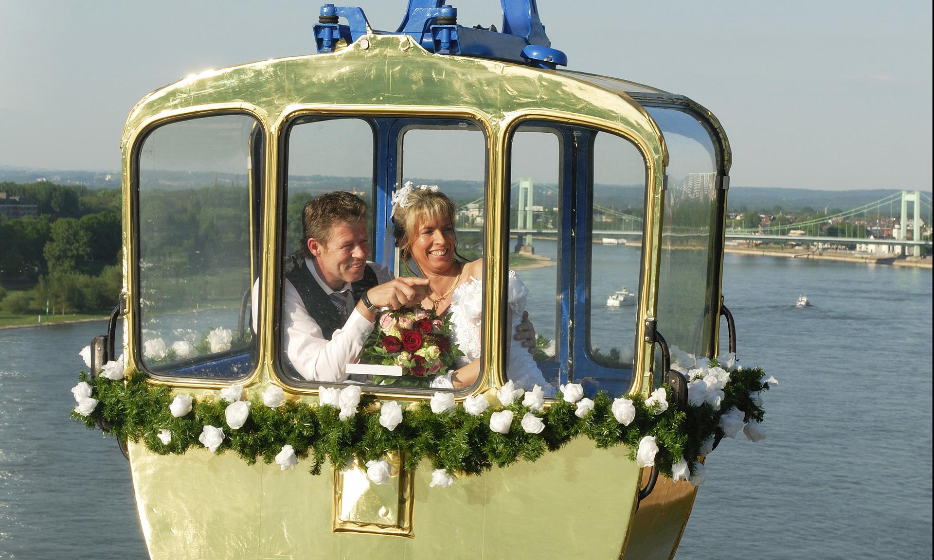 Rhein-Seilbahn | Top Spots für deine perfekte Hochzeit | Mr. Köln | Foto: Rhein-Seilbahn