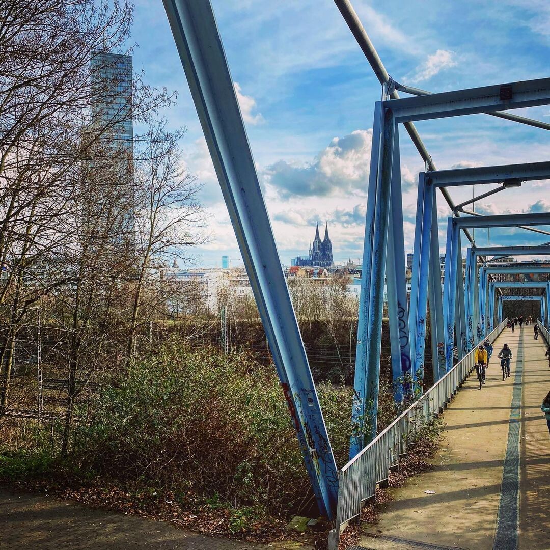 Herkulesberg | Top Laufstrecken in Köln | Mr. Köln | Foto: Mike Dyan/ Köln Tourismus Herkulesberg | Top Laufstrecken in Köln | Mr. Köln | Foto: Mike Dyan/ Köln Tourismus
