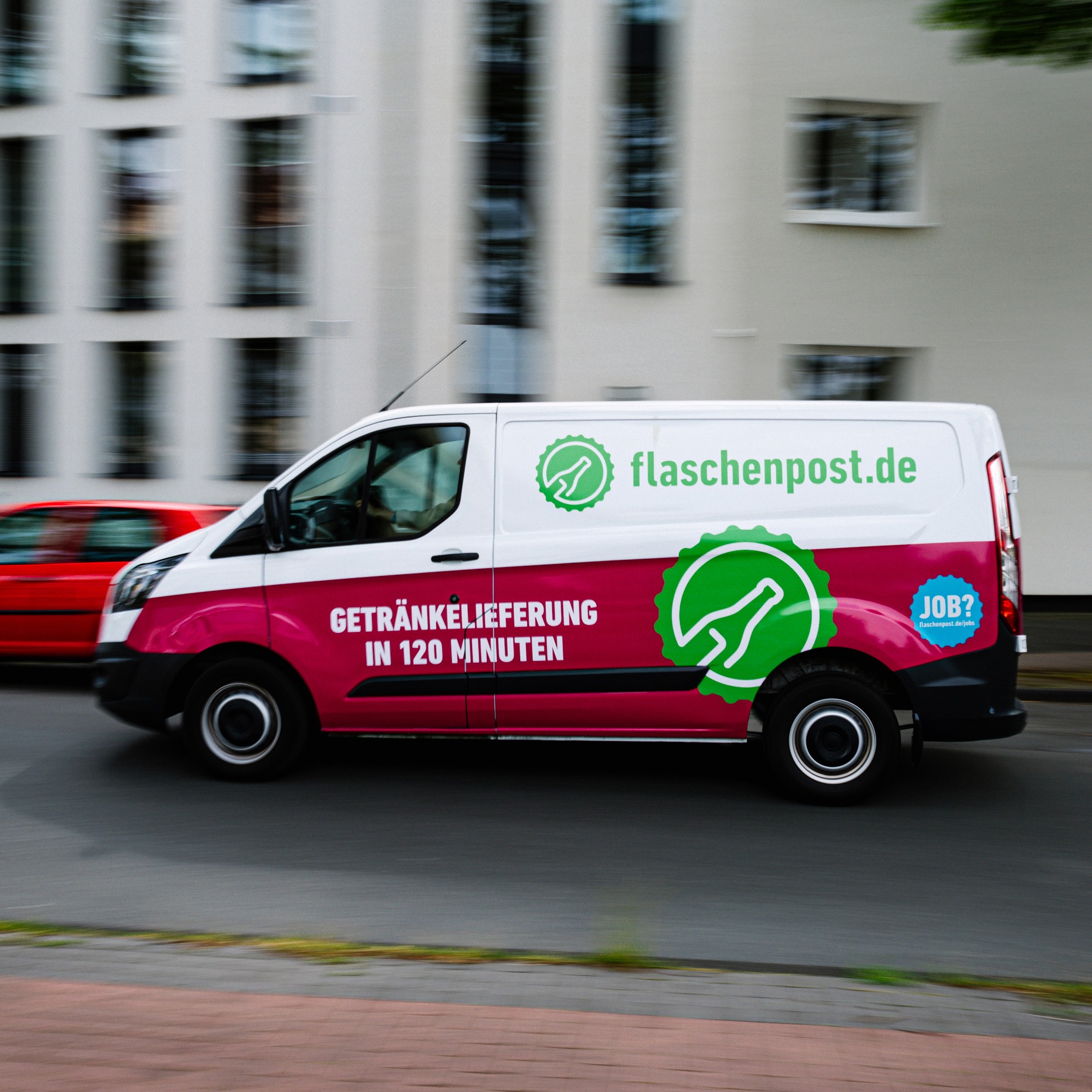 Flaschenpost | Top Lieferdienste in Köln | Mr. Köln | Foto: Flaschenpost Flaschenpost | Top Lieferdienste in Köln | Mr. Köln | Foto: Flaschenpost