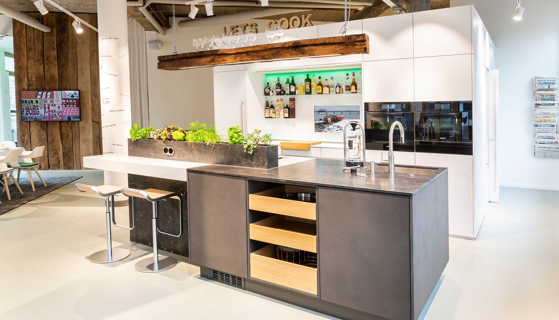 Küchenkultur Jonas | Top Möbelgeschäfte in Köln | Mr. Köln | Foto: Küchenkultur Jonas Küchenkultur Jonas | Top Möbelgeschäfte in Köln | Mr. Köln | Foto: Küchenkultur Jonas