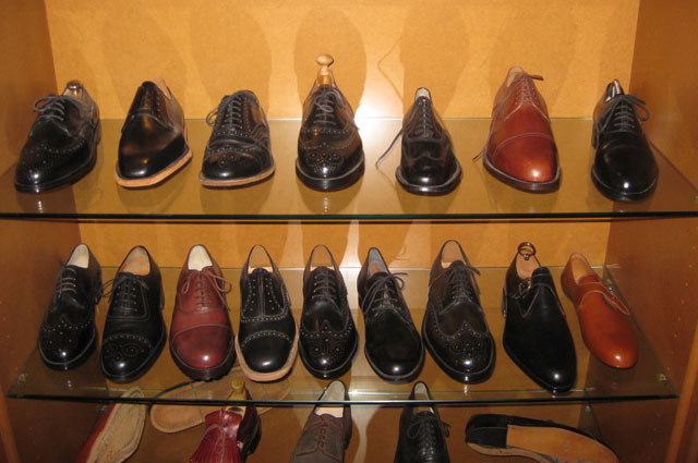 Schuhmacher Poppe | Top Schuhmacher in Köln | Mr. Köln | Foto: Schuhmacher Poppe Schuhmacher Poppe | Top Schuhmacher in Köln | Mr. Köln | Foto: Schuhmacher Poppe