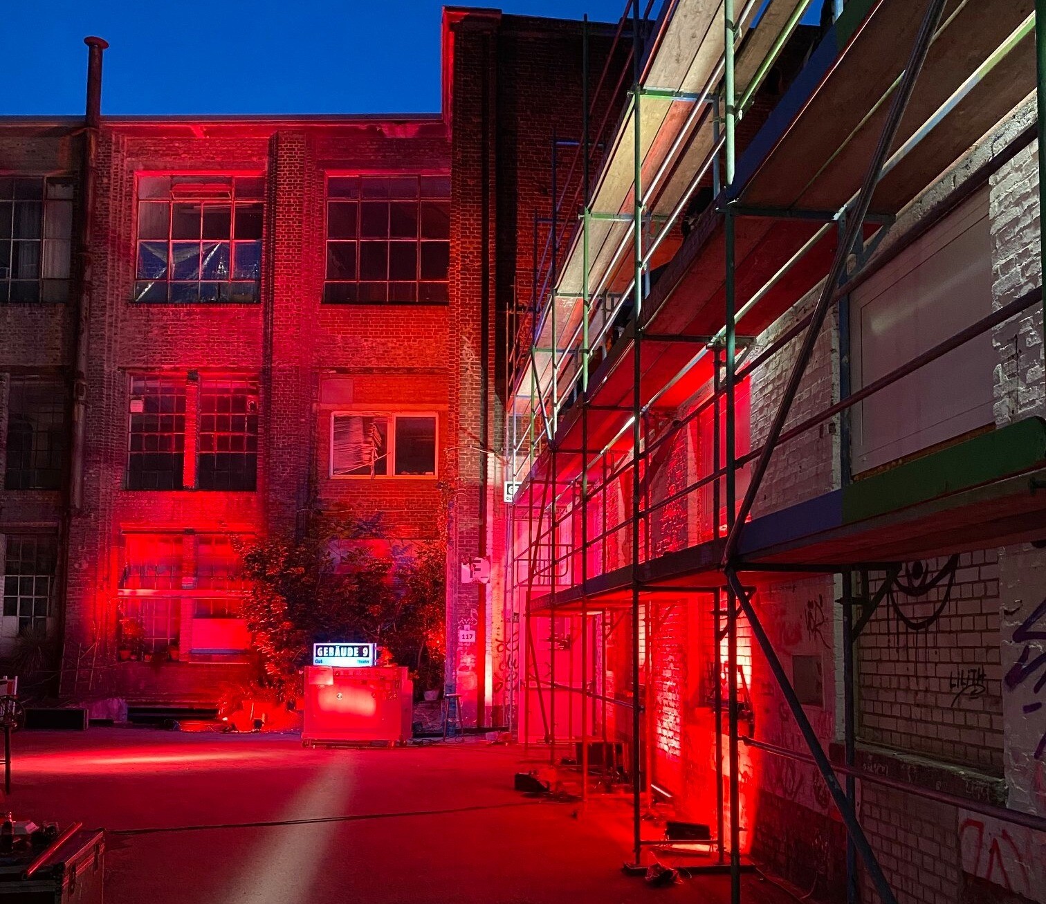 Gebäude 9 | Top Orte zum Silvester feiern in Köln| Mr. Köln | Foto: Gebäude 9 Gebäude 9 | Top Orte zum Silvester feiern in Köln| Mr. Köln | Foto: Gebäude 9