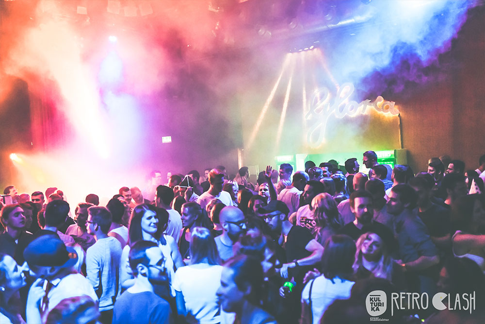 Gloria | Top Orte zum Silvester feiern in Köln| Mr. Köln | Foto: Retroclash Gloria | Top Orte zum Silvester feiern in Köln| Mr. Köln | Foto: Retroclash