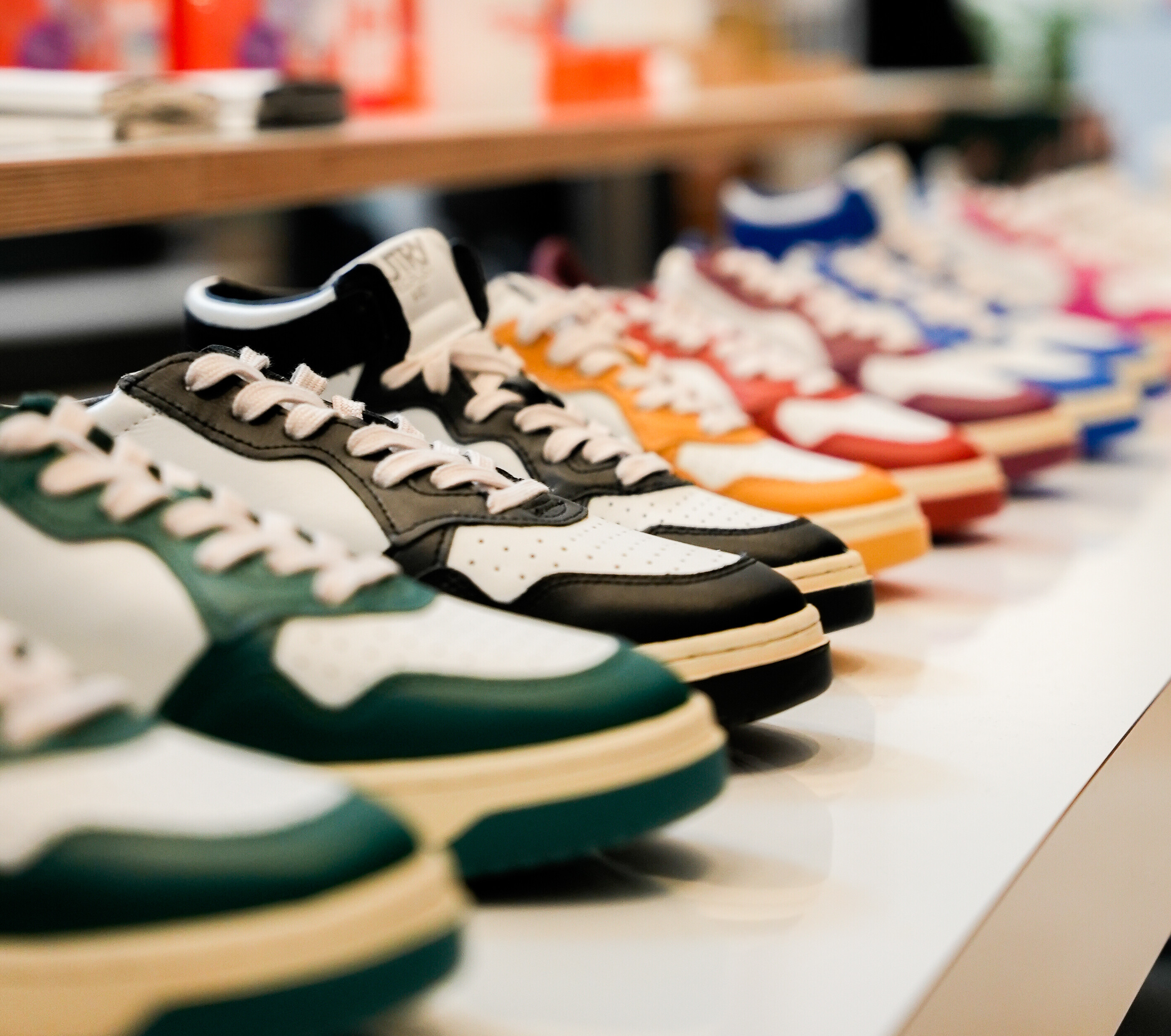 Die Top Sneaker Läden in Köln | Mr. Köln | Foto: Ohhh de Cologne Die Top Sneaker Läden in Köln | Mr. Köln | Foto: Ohhh de Cologne