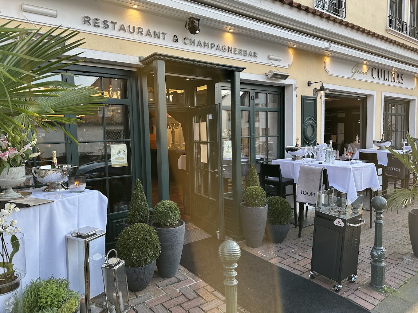 Top Sommer-Terrassen | Grand Culinas | Mr. Köln | Foto: Grand Culinas Top Sommer-Terrassen | Grand Culinas | Mr. Köln | Foto: Grand Culinas