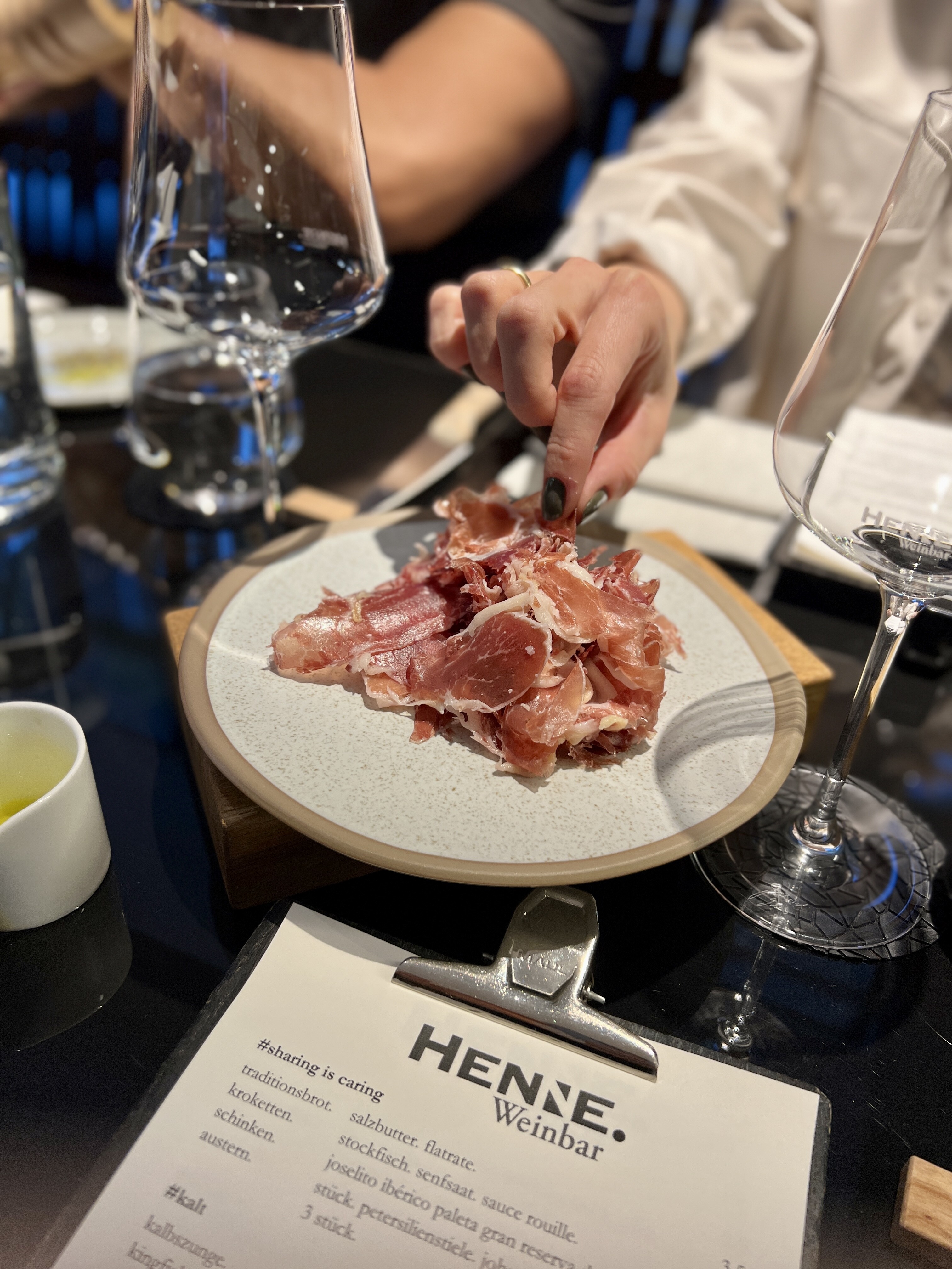 HENNE. Weinbar | Top Tapas Bars in Köln | Mr. Köln | Foto: Mr. Köln