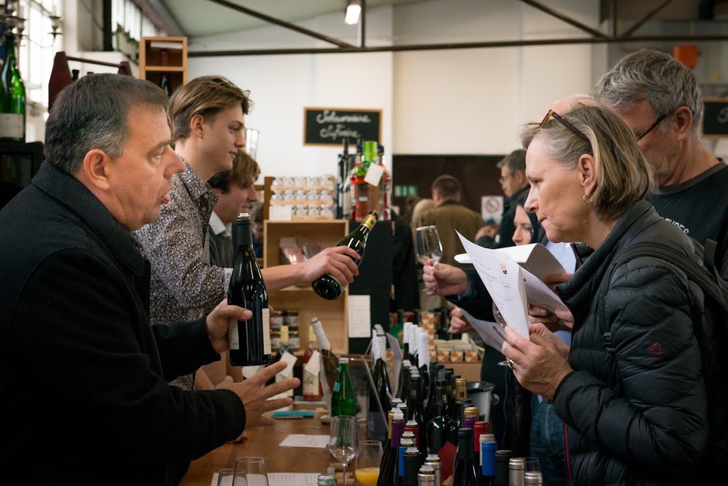 Top Weinhändler in Köln | Weinhaus Sued | Mr. Köln | Foto: Top Weinhändler in Köln | Weinhaus Sued | Mr. Köln | Foto: