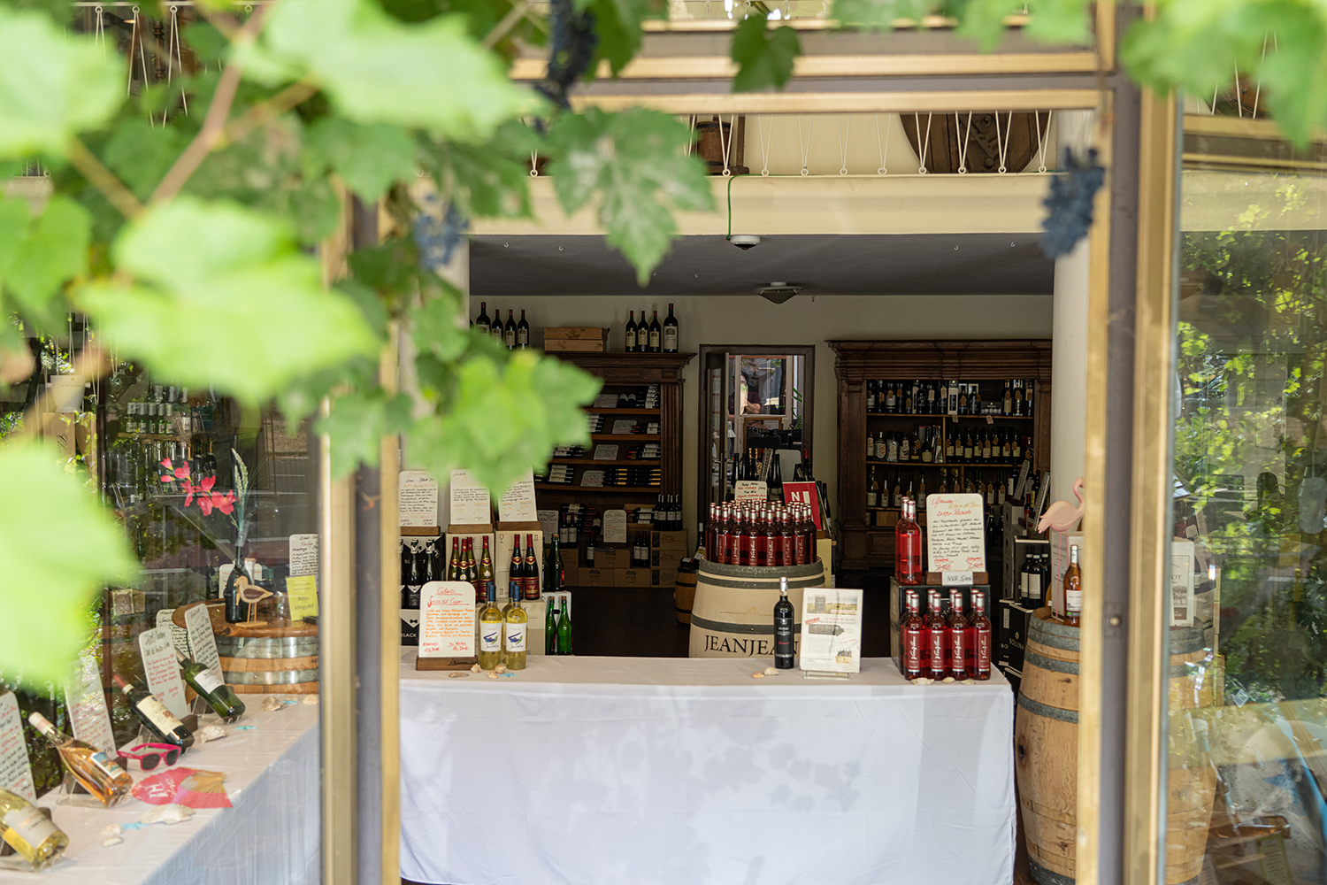 Weinstrasse | Top Orte für Weinproben in Köln | Mr. Köln | Foto: Weinstrasse Weinstrasse | Top Orte für Weinproben in Köln | Mr. Köln | Foto: Weinstrasse