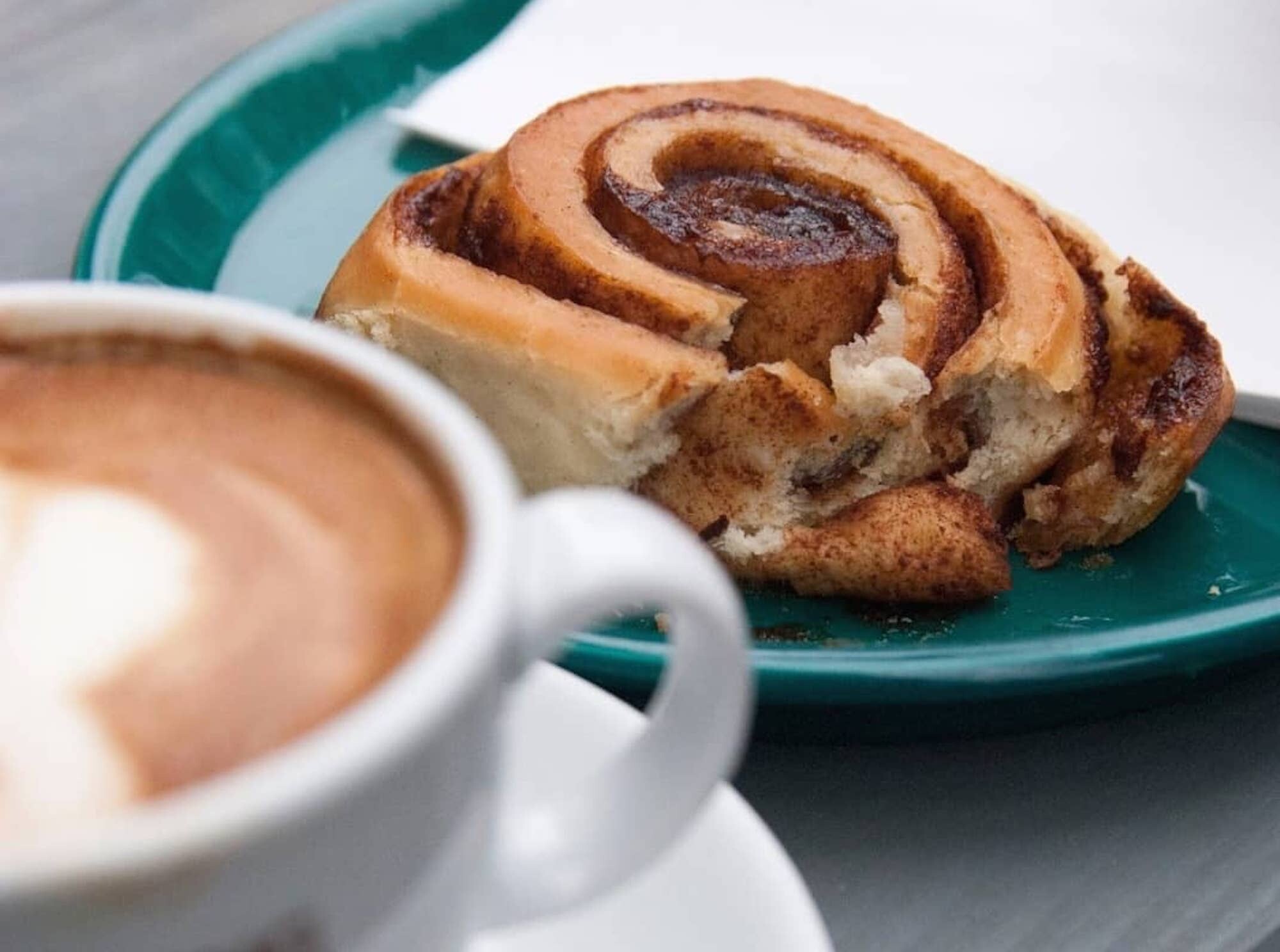 Café Rotkehlchen | Top Locations zum Frühstücken | Mr. Köln | Foto: Café Rotkehlchen Café Rotkehlchen | Top Locations zum Frühstücken | Mr. Köln | Foto: Café Rotkehlchen