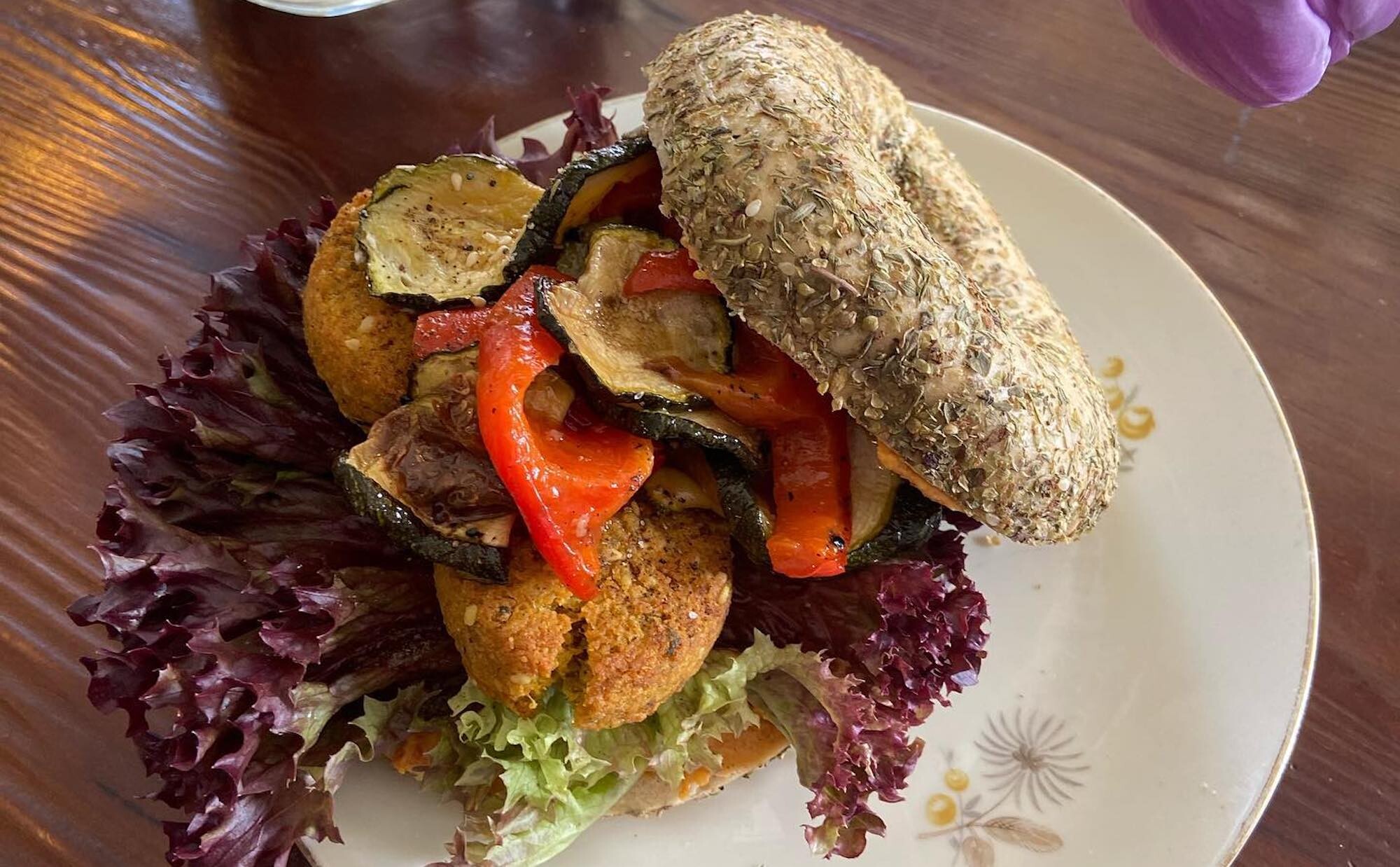 Leuchte Kaffeebar | Top Cafés in Köln | Mr. Köln | Foto: Leuchte Kaffeebar Leuchte Kaffeebar | Top Cafés in Köln | Mr. Köln | Foto: Leuchte Kaffeebar