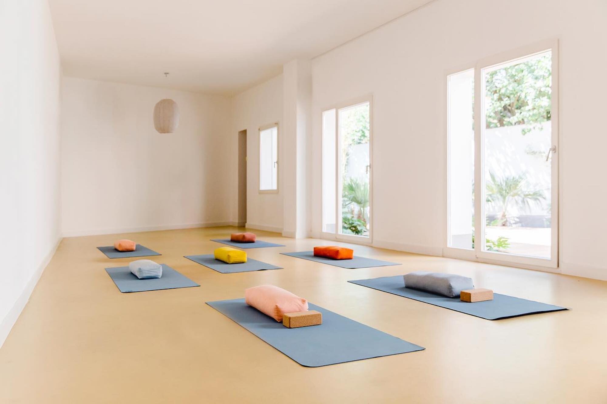 Vishnus Couch | Top Yoga Studios in Köln | Mr. Köln | Foto: Vishnus Couch Vishnus Couch | Top Yoga Studios in Köln | Mr. Köln | Foto: Vishnus Couch